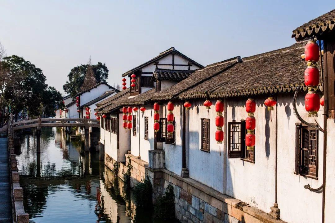 罗马诺:尽管有报道称奥利斯乐于转会曼联,但他未做出任何决定